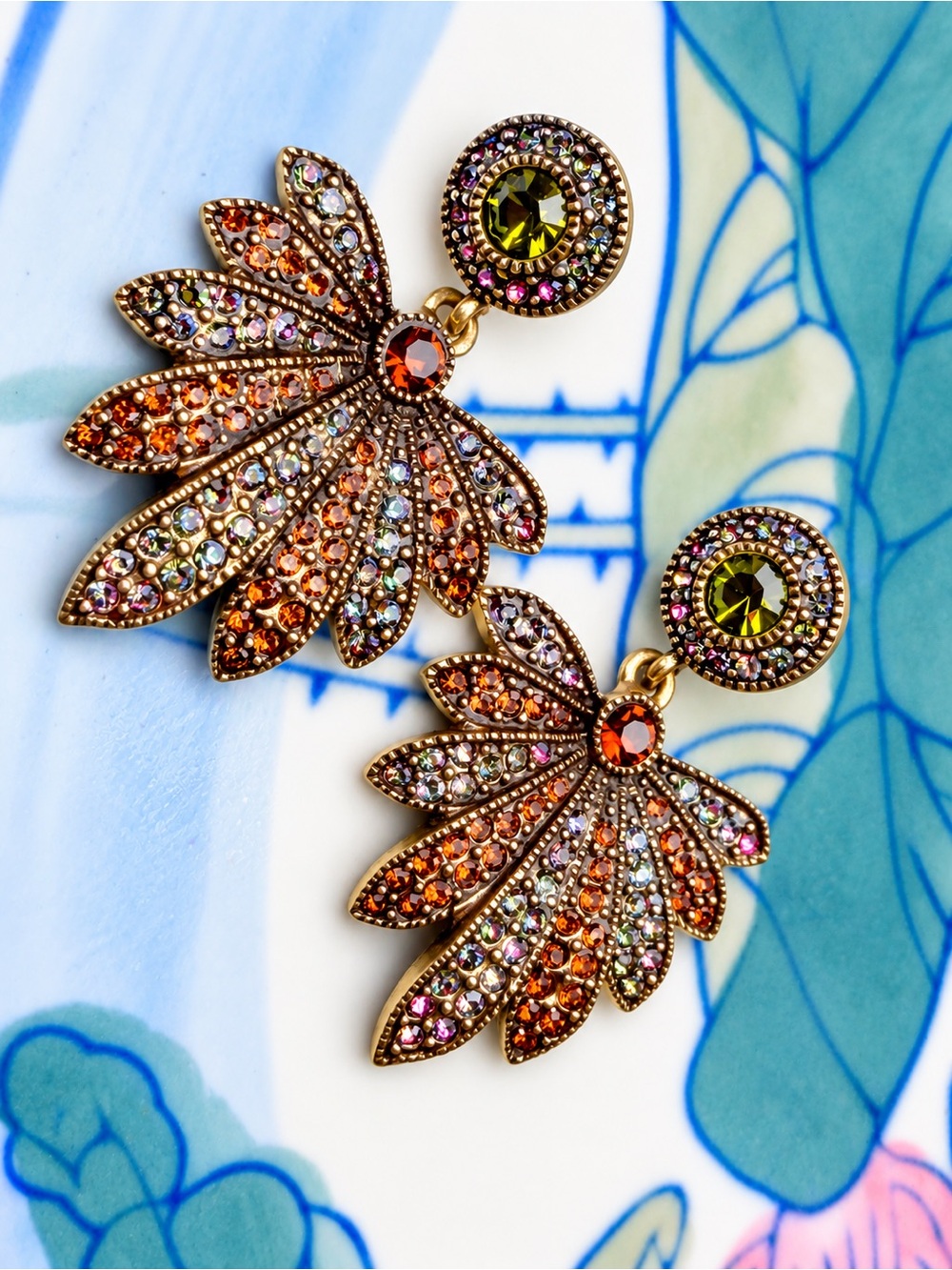 Rare Vintage Heidi Daus “Autumn Splendor” Crystal Statement Earrings – Pristine